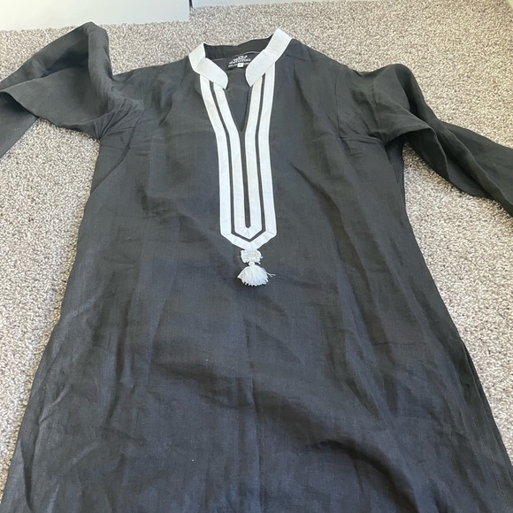 Pakistani designer clothes - Picture 3 of 5